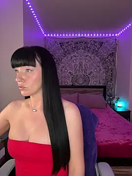 MaciiMayy online show from 04-24-26, 11:51