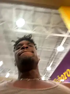 Snapshot of MrDaddyBlackNi9e chatting on 12-15-25, 04:39 MrDaddyBlackNi9e online show from 12-15-25, 04:39