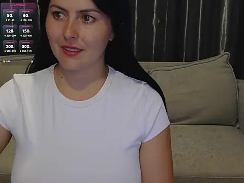 Snapshot of AriaShy chatting on 05-11-26, 02:23 AriaShy online show from 05-11-26, 02:23