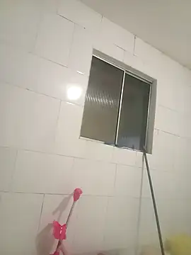 PrettahSantos online show from 02-19-26, 01:29