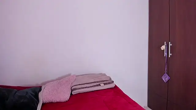 ScarlettRosetti online show from 02-26-26, 01:48