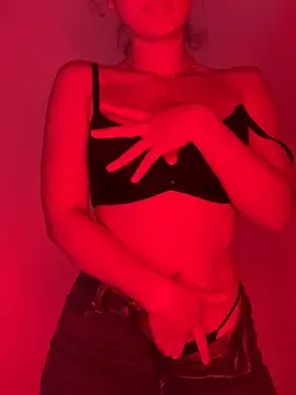 Snapshot of Innerpeace_ chatting on 09-22-25, 12:23 Innerpeace online show from 09-22-25, 12:23