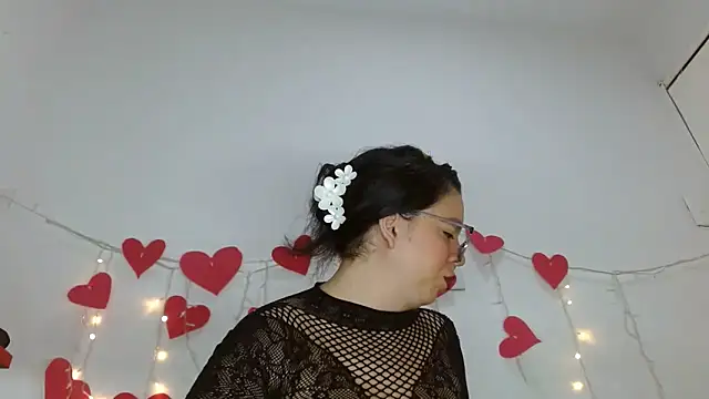 Snapshot of Alice_pussyhairy chatting on 02-16-26, 07:59 Alice pussyhairy online show from 02-16-26, 07:59