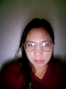 Snapshot of Filipinasweetgirl chatting on 09-22-25, 05:53 Filipinasweetgirl online show from 09-22-25, 05:53