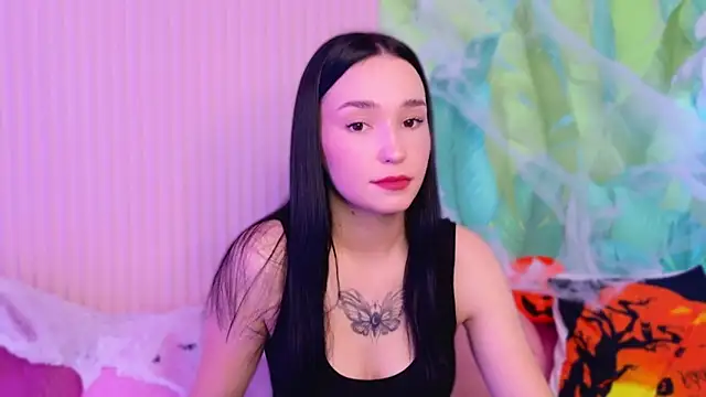 Snapshot of Amanda_Choi chatting on 10-24-25, 05:26 Amanda Choi online show from 10-24-25, 05:26