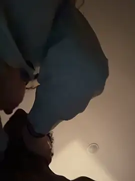 smuckle899 online show from 10-01-25, 03:45