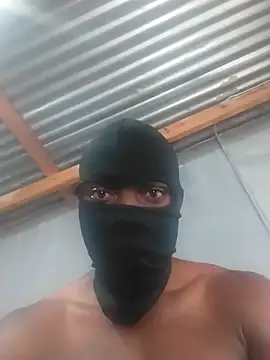 Snapshot of Blackveins32 chatting on 09-21-25, 09:11 Blackveins32 online show from 09-21-25, 09:11