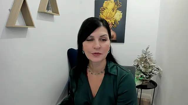 Moon Veloure1 online show from 12-04-25, 03:05