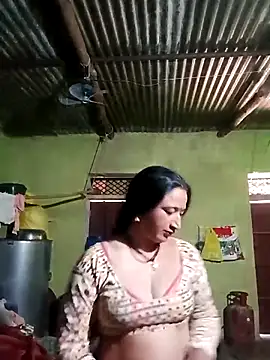 Snapshot of Haliya88 chatting on 11-08-25, 08:03 Haliya88 online show from 11-08-25, 08:03