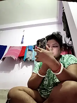 Deborbhavi222 online show from 04-17-26, 07:17