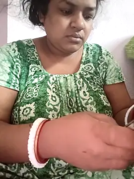 Deborbhavi222 online show from 04-28-26, 05:23