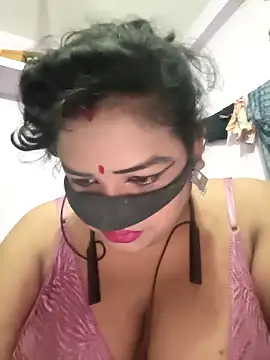 Snapshot of Deborbhavi222 chatting on 05-11-26, 06:16 Deborbhavi222 online show from 05-11-26, 06:16
