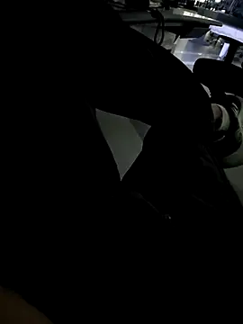 Snapshot of Punjabi27 chatting on 11-24-25, 07:35 Punjabi27 online show from 11-24-25, 07:35