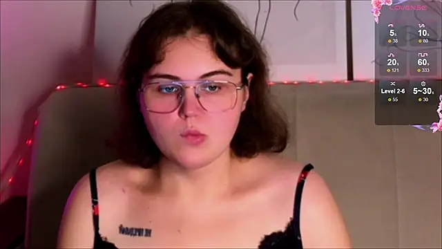 Snapshot of chatting on 10-01-25, 11:16 online show from 10-01-25, 11:16