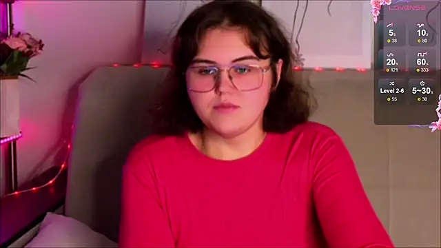 Snapshot of chatting on 10-07-25, 08:44 online show from 10-07-25, 08:44