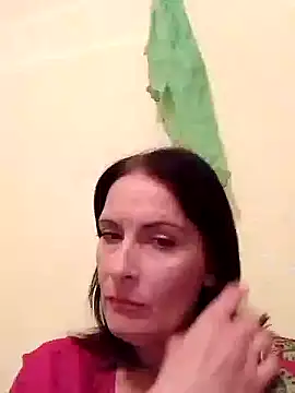 Snapshot of Tariya-40 chatting on 09-28-25, 06:24 Tariya-40 online show from 09-28-25, 06:24