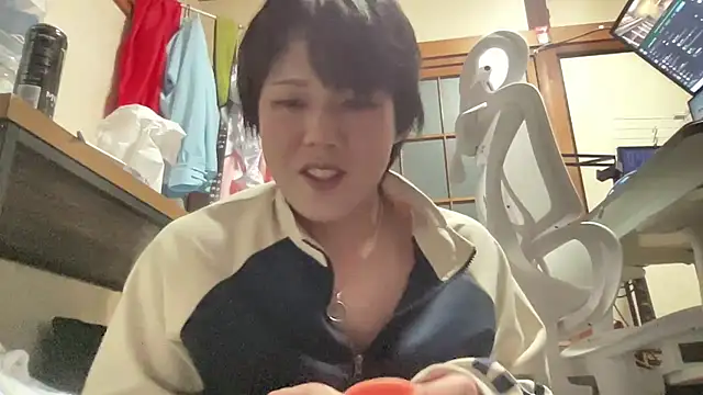 nuu1 221 online show from 10-11-25, 07:23