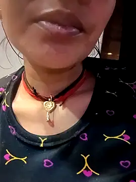 Snapshot of KumariPayal chatting on 11-08-25, 06:57 KumariPayal online show from 11-08-25, 06:57