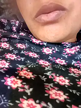 Snapshot of KumariPayal chatting on 12-02-25, 04:35 KumariPayal online show from 12-02-25, 04:35