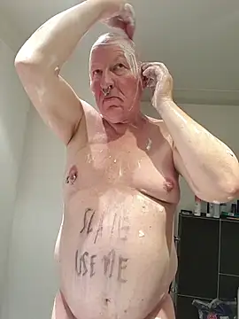 Snapshot of CgnWolf chatting on 12-03-25, 08:07 CgnWolf online show from 12-03-25, 08:07