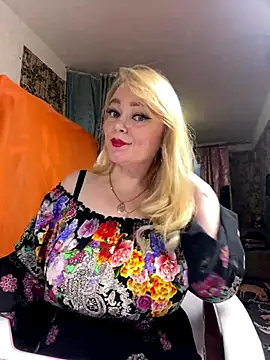 Sweet-blonde online show from 11-06-25, 12:50