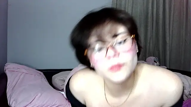 LunaMilav online show from 09-23-25, 03:20