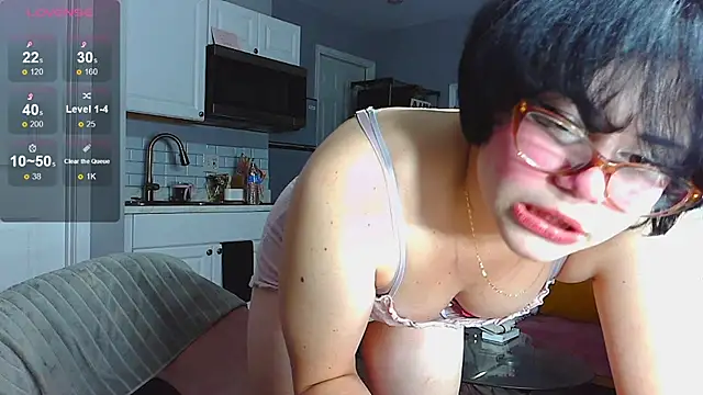 LunaMilav online show from 10-08-25, 02:53