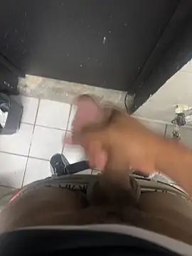 Snapshot of BiauralScamper chatting on 10-31-25, 05:47 BiauralScamper online show from 10-31-25, 05:47