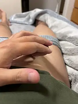 Snapshot of kazuma0708_jp chatting on 10-19-25, 07:58 kazuma0708 jp online show from 10-19-25, 07:58