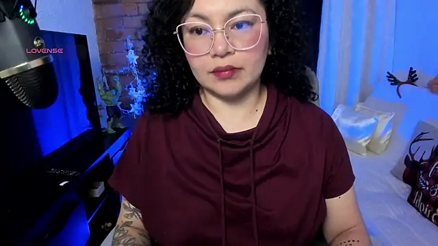 Chubby Licius online show from 12-17-25, 12:27