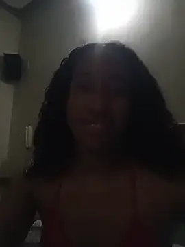 Susy16 online show from 11-16-25, 04:07