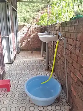 Snapshot of Helen-Tran chatting on 11-24-25, 02:00 Helen-Tran online show from 11-24-25, 02:00