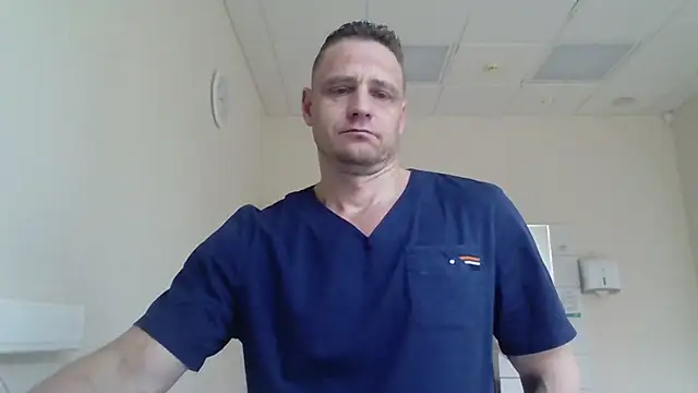 Freeze Fire online show from 10-18-25, 05:21