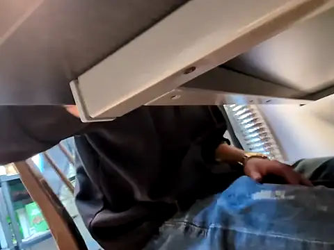 Snapshot of northboy91 chatting on 10-02-25, 02:13 northboy91 online show from 10-02-25, 02:13