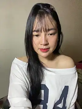 Be xinh online show from 10-31-25, 03:13