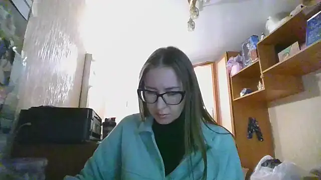 Snapshot of Norivann chatting on 10-03-25, 01:19 Norivann online show from 10-03-25, 01:19