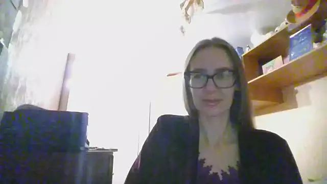 Snapshot of Norivann chatting on 10-15-25, 07:58 Norivann online show from 10-15-25, 07:58