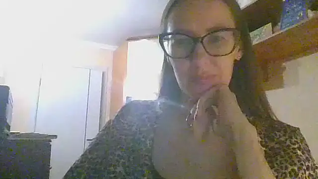 Snapshot of Norivann chatting on 10-24-25, 03:08 Norivann online show from 10-24-25, 03:08