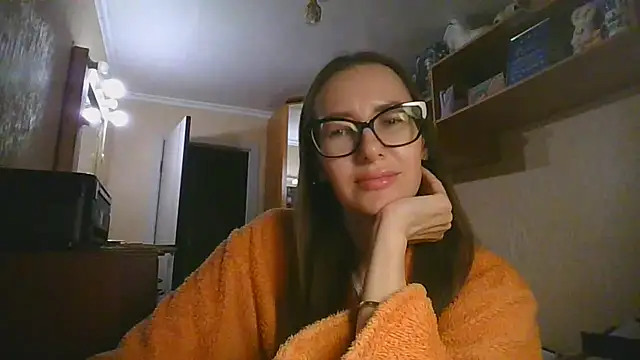 Snapshot of Norivann chatting on 12-16-25, 07:08 Norivann online show from 12-16-25, 07:08