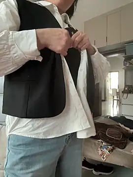 aoyo66 online show from 04-25-26, 11:57