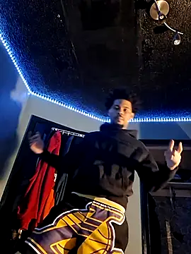 Painstickwes online show from 02-06-26, 07:17