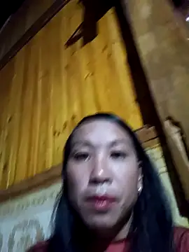 Snapshot of vtmbae chatting on 10-14-25, 09:59 vtmbae online show from 10-14-25, 09:59