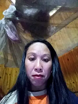 Snapshot of vtmbae chatting on 12-05-25, 05:49 vtmbae online show from 12-05-25, 05:49