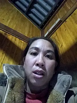 Snapshot of vtmbae chatting on 02-15-26, 08:16 vtmbae online show from 02-15-26, 08:16