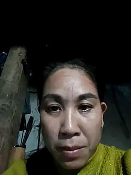 Snapshot of vtmbae chatting on 02-16-26, 11:12 vtmbae online show from 02-16-26, 11:12