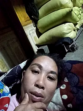 Snapshot of vtmbae chatting on 02-27-26, 10:54 vtmbae online show from 02-27-26, 10:54