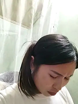 Mai4568 online show from 10-18-25, 01:45