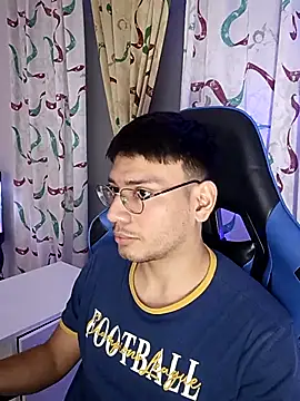 Snapshot of marcuswildx chatting on 11-20-25, 11:37 marcuswildx online show from 11-20-25, 11:37