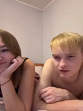 Snapshot of LinChka5789 chatting on 10-30-25, 09:37 LinChka5789 online show from 10-30-25, 09:37