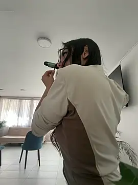 eimi rosse18 online show from 04-22-26, 12:50